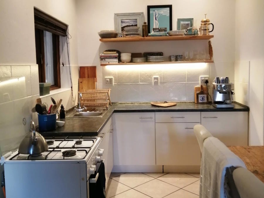 Fully equipped kitchen with coffee machine in Yzerfontein cottage